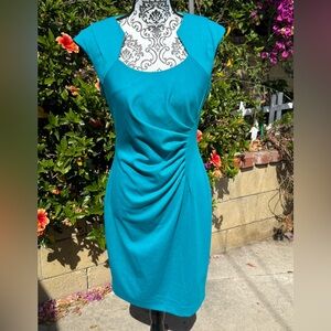 CALVIN KLEIN SZ 6 TEAL DRESS FIGURE FLATTERING